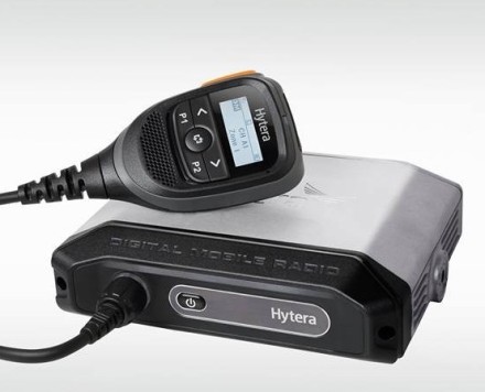 Радиостанция цифровая автомобильная HYT MD655